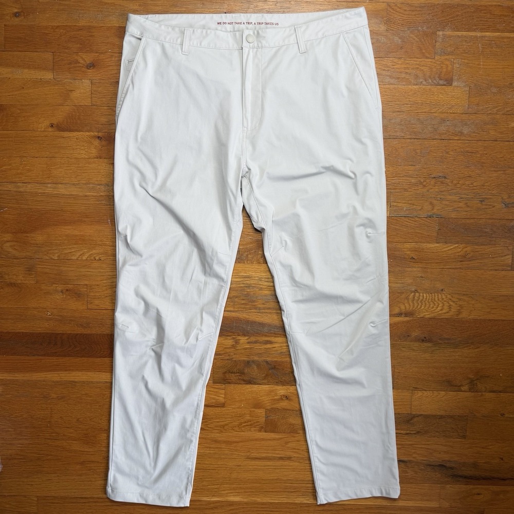 Rhone Commuter Pants Men's 40x32 Beige Khaki Performance Dress Slacks Golf
